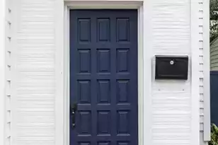 381 Sumter St, Charleston, SC 29403 - Photo 2