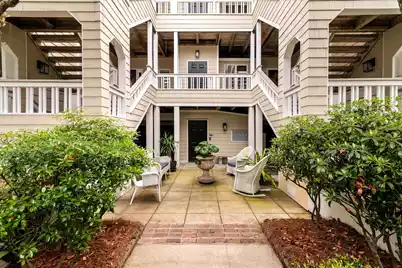 1551 Ben Sawyer Boulevard #5A, Mount Pleasant, SC 29464 - Photo 2