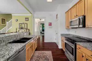 315 White Gables Dr, Summerville, SC 29483 - Photo 12