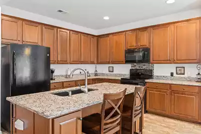 160 Pavilion Street, Summerville, SC 29483 - Photo 8