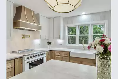 1129 Yorktown Court, Mount Pleasant, SC 29464 - Photo 22