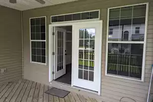 152 Historic Dr, Mount Pleasant, SC 29464 - Photo 10