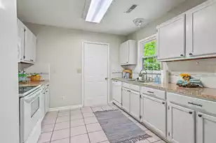 104 Kings Ct, Goose Creek, SC 29445 - Photo 12