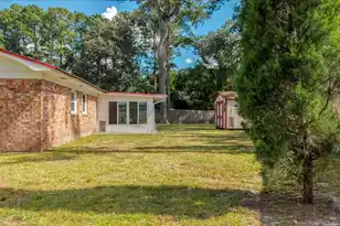 109 Robin Ct, Summerville, SC 29485 - Photo 24