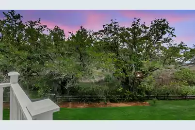 1552 Avalon Circle N, Charleston, SC 29407 - Photo 10