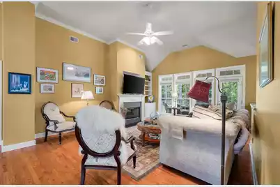 3525 Flowering Oak Way, Mount Pleasant, SC 29466 - Photo 8
