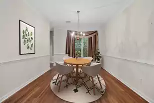 2149 Country Manor Dr, Mount Pleasant, SC 29466 - Photo 8