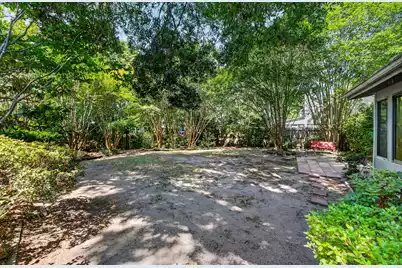 2149 Country Manor Drive, Mount Pleasant, SC 29466 - Photo 24