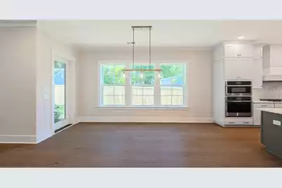 295 Coleman Boulevard W, Mount Pleasant, SC 29464 - Photo 12