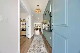 295 Coleman Blvd W, Mount Pleasant, SC 29464 - Photo 2