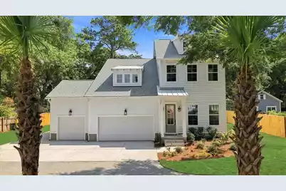 295 Coleman Boulevard W, Mount Pleasant, SC 29464 - Photo 1