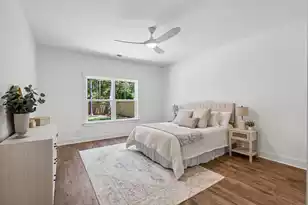 696 Eagle St, Mount Pleasant, SC 29464 - Photo 24