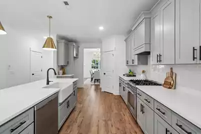 696 Eagle Street, Mount Pleasant, SC 29464 - Photo 14