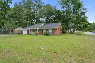 7754 Ginger Ln, North Charleston, SC 29420 - Photo 1