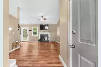 102 Nancy Lane, Summerville, SC 29485 - Photo 6