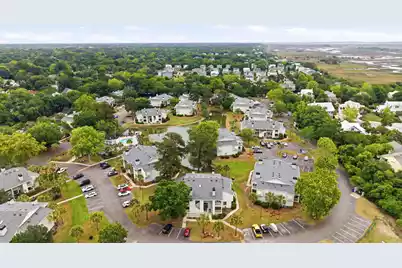 1481 Center Street Ext #Apt 205, Mount Pleasant, SC 29464 - Photo 30
