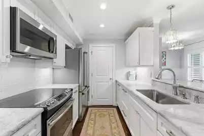 1481 Center Street Ext #Apt 205, Mount Pleasant, SC 29464 - Photo 10