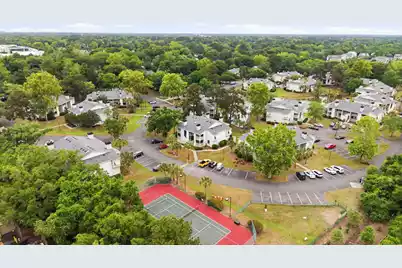 1481 Center Street Ext #Apt 205, Mount Pleasant, SC 29464 - Photo 32