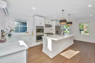 928 Ashley Avenue, Charleston, SC 29403 - Photo 8