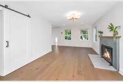 928 Ashley Avenue, Charleston, SC 29403 - Photo 6
