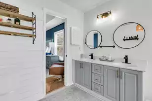 2855 Tradewind Dr, Mount Pleasant, SC 29466 - Photo 10