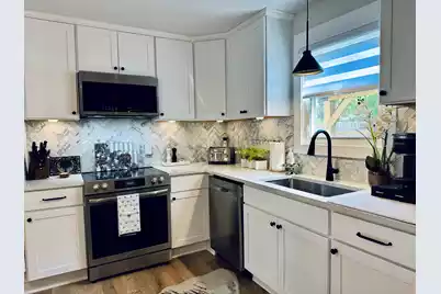 814 Armsway Street, Mount Pleasant, SC 29464 - Photo 14