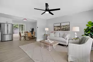 813 Brigantine Dr, Charleston, SC 29412 - Photo 4