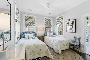 4 Wentworth St, Charleston, SC 29401 - Photo 38