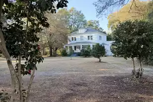 1217 Wichman St, Walterboro, SC 29488 - Photo 2