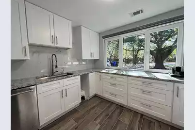 1520 Lorenzo Street #A, Mount Pleasant, SC 29464 - Photo 4