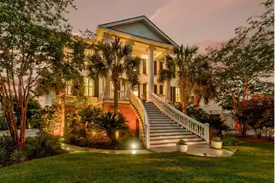 1652 Rivertowne Country Club Drive, Mount Pleasant, SC 29466 - Photo 2