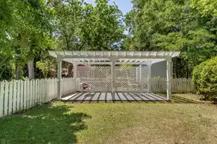 713 Harlin St, Elloree, SC 29047 - Photo 10