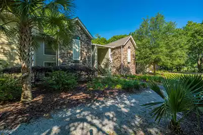 1873 Montclair #C, Mount Pleasant, SC 29464 - Photo 4
