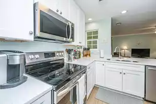 1873 Montclair, Mount Pleasant, SC 29464 - Photo 14