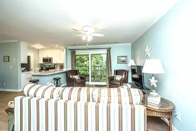 1873 Montclair #C, Mount Pleasant, SC 29464 - Photo 8