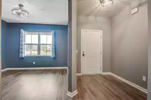 233 Bradford Pointe Dr W, Summerville, SC 29486 - Photo 6