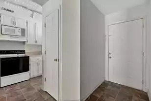 1530 Fort Johnson #Apt 1K, Charleston, SC 29412 - Photo 6