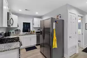 5619 Read St, North Charleston, SC 29406 - Photo 6