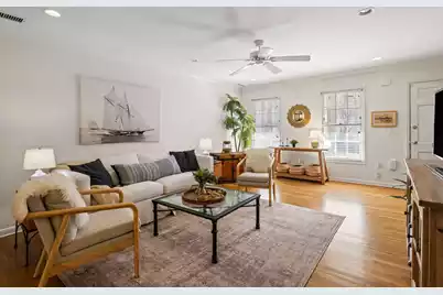 164 Queen Street, Charleston, SC 29401 - Photo 1