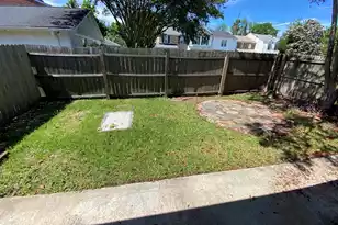 985 Bay Tree Cir, Mount Pleasant, SC 29464 - Photo 14