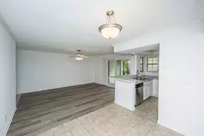 1835 Villa Maison #1835-D, Mount Pleasant, SC 29464 - Photo 6