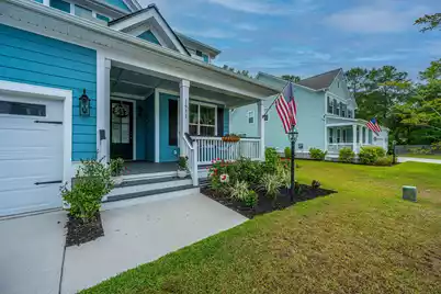 1511 Hopkins Lane, Mount Pleasant, SC 29466 - Photo 4