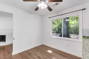 202 Sprucewood Dr, Summerville, SC 29485 - Photo 12