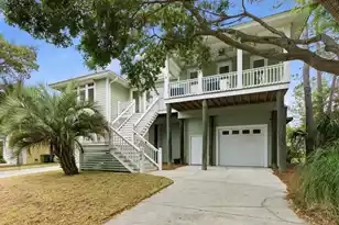 504 Beach Ct W, Folly Beach, SC 29439 - Photo 6