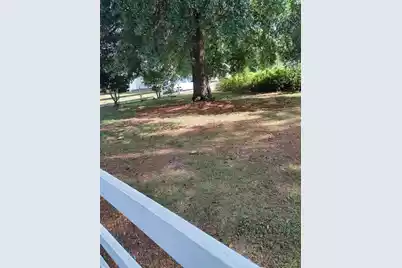 401 Johnston Street, Saint George, SC 29477 - Photo 4