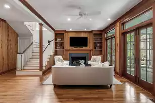 63 King St, Charleston, SC 29401 - Photo 8