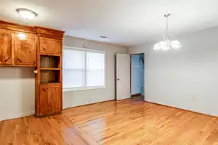 692 York St, Mount Pleasant, SC 29464 - Photo 12