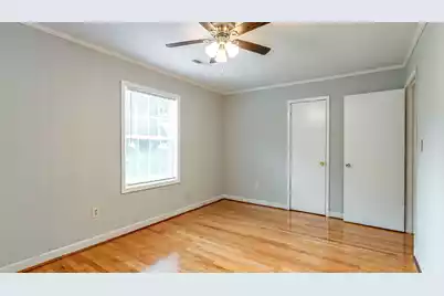 692 York Street, Mount Pleasant, SC 29464 - Photo 16