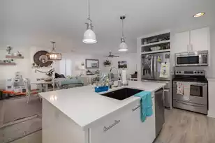 708 Kent St, Mount Pleasant, SC 29464 - Photo 8