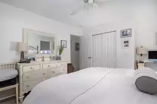 708 Kent St, Mount Pleasant, SC 29464 - Photo 18